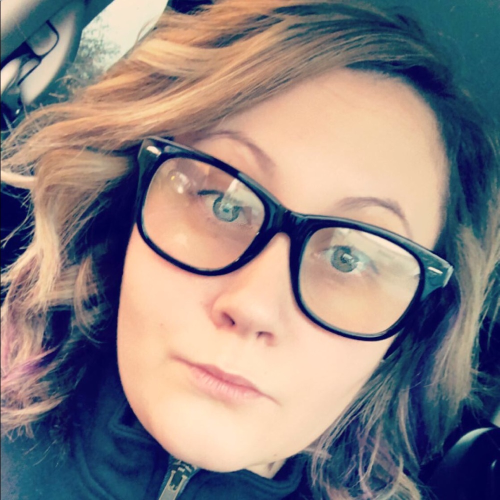 Meet your Posher, Amber